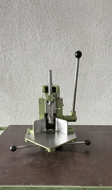 ECKENRUNDER BEIER